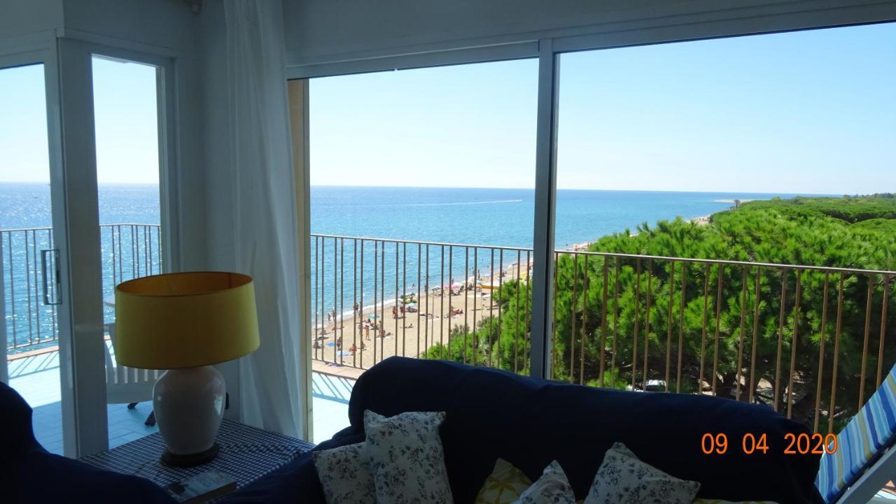 Apartament La Vista Bonica Бланес Экстерьер фото